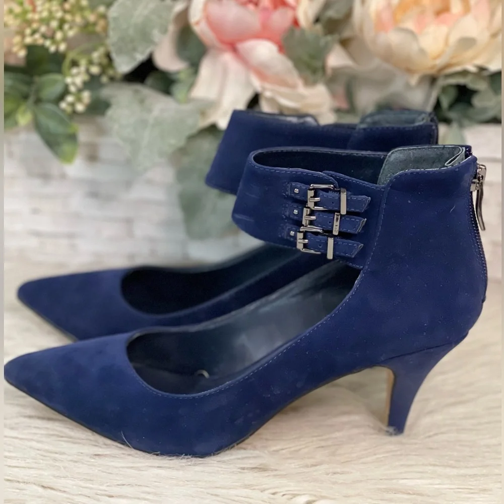 BCBG Elegant Navy Blue Women's Shoes